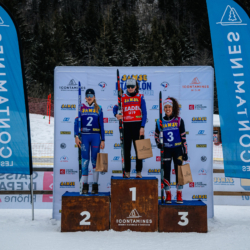 Samse National Tour n°5,LES CONTAMINES, FRANCE - JANUARY 25: MATILDA DODOS of FRA, JULIETTE OLIVA of FRA, ROMANE OUVRIER-BUFFET of FRA January 25, 2026 in Les Contamines, France. (Photo by Rodriguez Alexis / @Aleiks_photo)