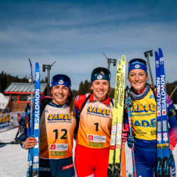 Samse National Tour n°6,AUTRANS, FRANCE - FEBRUARY 8: CORALIE PERRIN of FRA, FANY BERTRAND of FRA, LISA SIBERCHICOT of FRA February 8, 2026 in Autrans, France. (Photo by Rodriguez Alexis / @Aleiks_photo)
