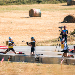Mass Start DNF/Chrono,CORRENCON, FRANCE - JULY 12: LIE Lotte, BOUVARD Eve and EMONTS Marisa July 12, 2026 in Correncon, France. (Photo by Rodriguez Alexis / @Aleiks_photo) Mass Start DNF/Chrono , 888